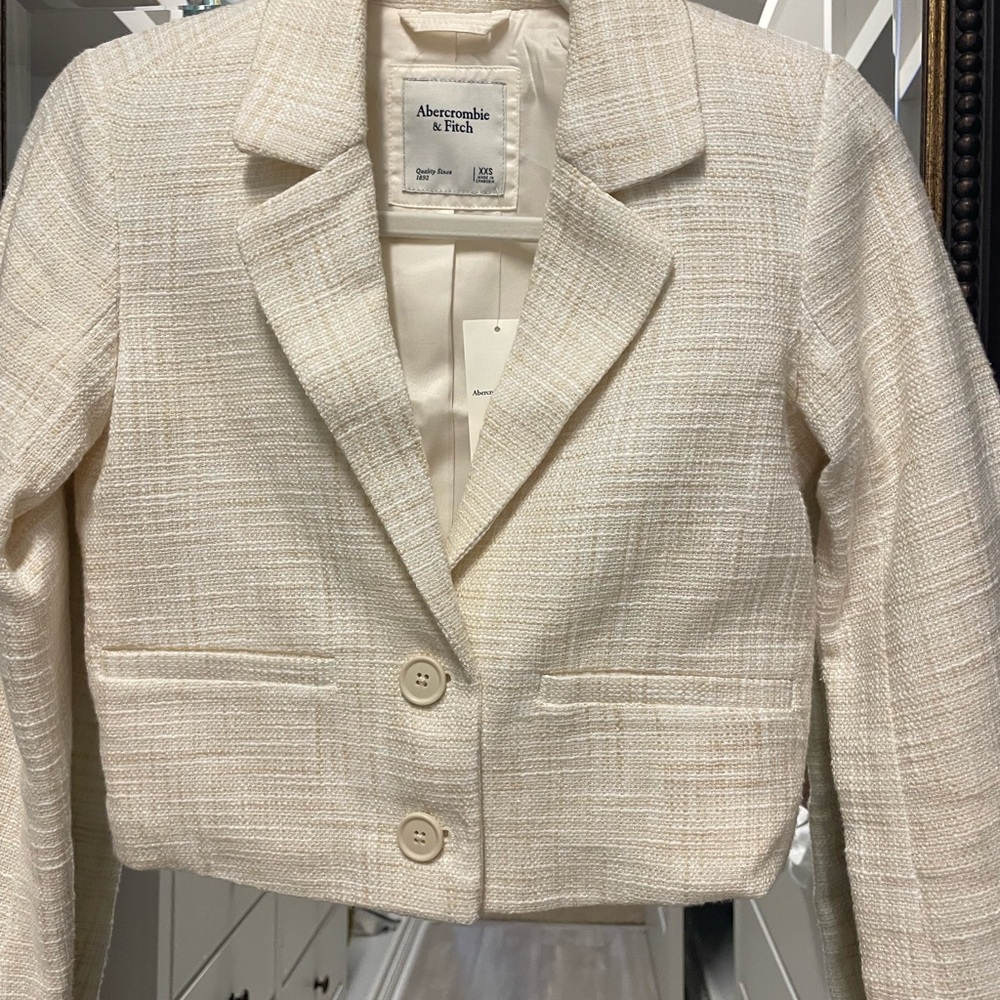 Abercrombie & Fitch Women's Cropped Tweed Cream White Blazer